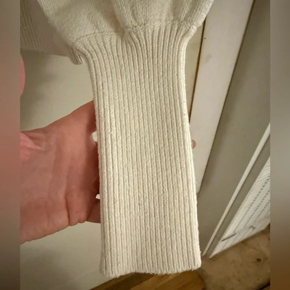 French Connection Balloon Sleeve Cropped Sweater Cream Size Small Small - Picture 8 of 9